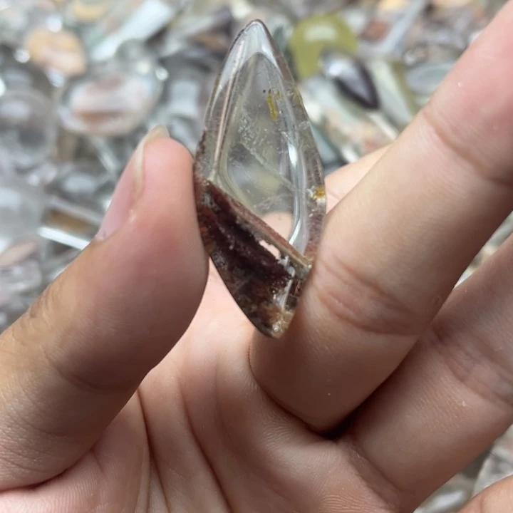 未镶嵌吊坠(赠链)水晶
