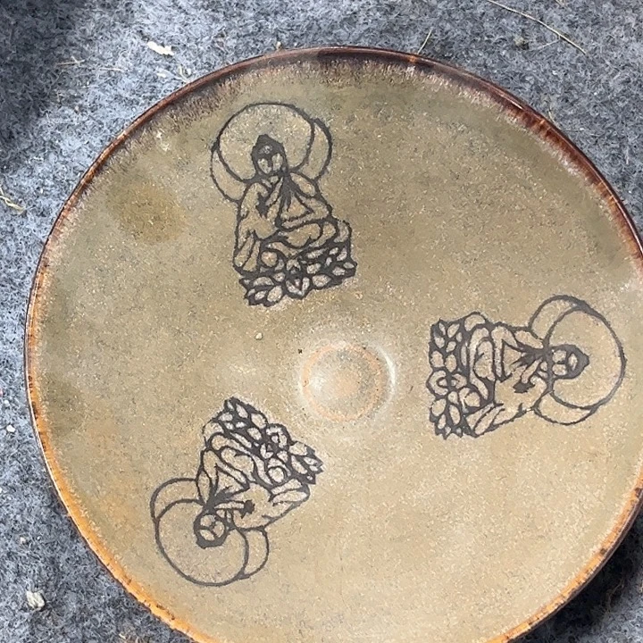岁***人瓷器瓷器摆件瓷器摆件