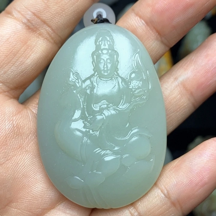 颈饰未镶嵌和田玉