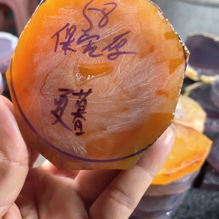 定制玛瑙夏*。天然玛瑙手镯定制