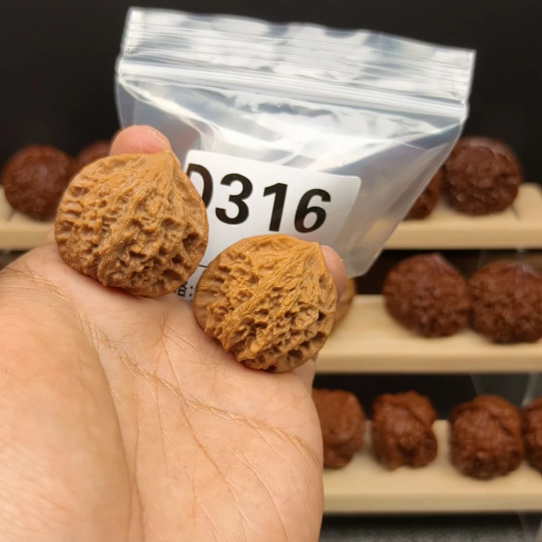 把件文玩核桃33鹤度岭