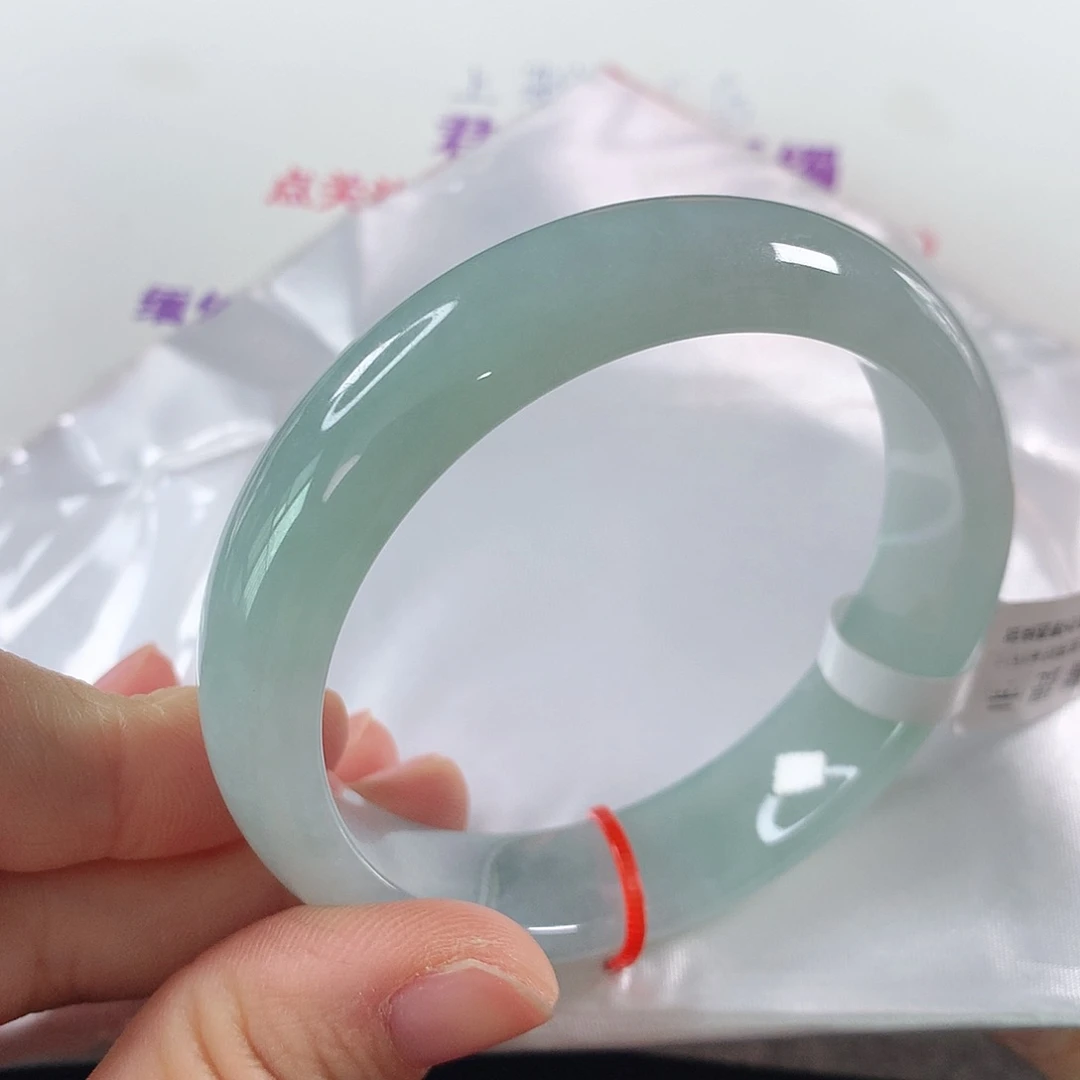 翡翠手镯未镶嵌⑨④