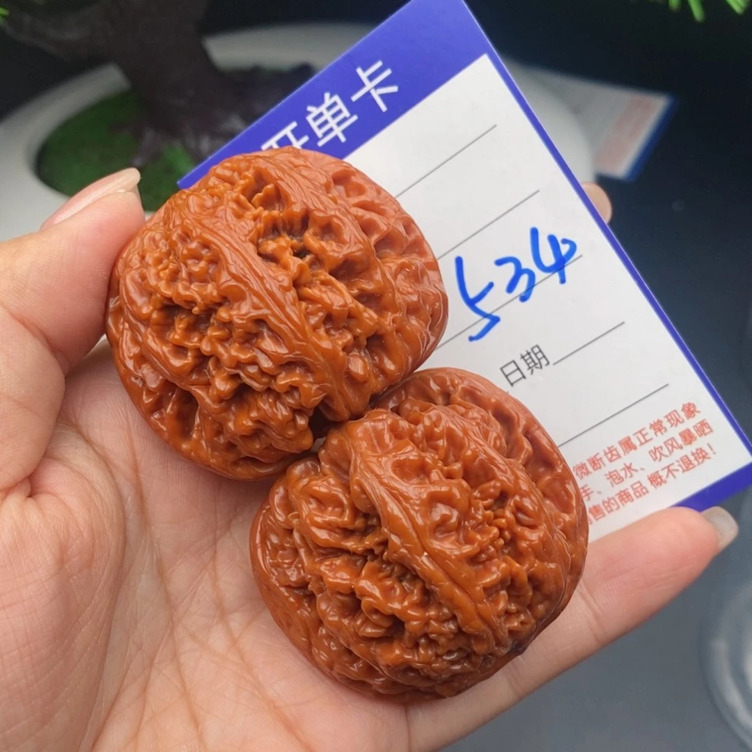 文玩核桃把件47粗筋537
