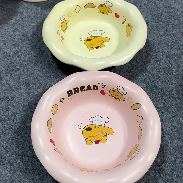 陶陶瓷花边面包小狗