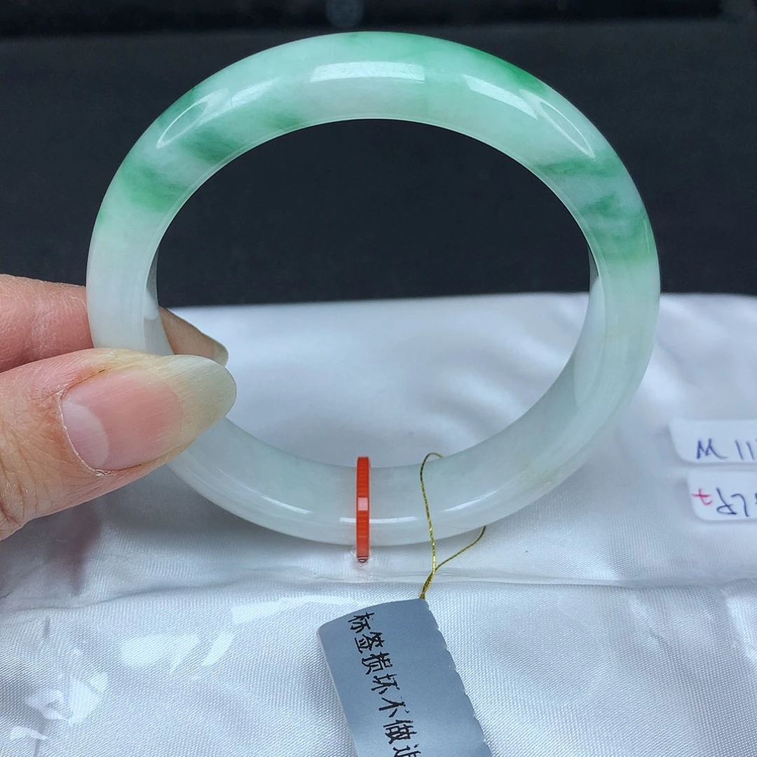 翡翠未镶嵌手镯57圈936