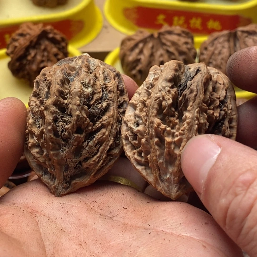 文玩核桃吊坠楸子55