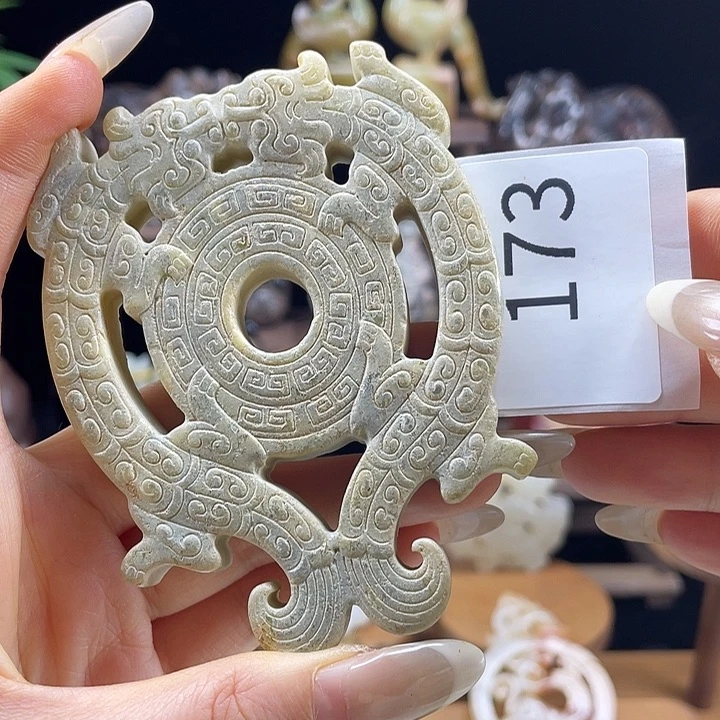 和田玉（糖玉）未镶嵌挂件