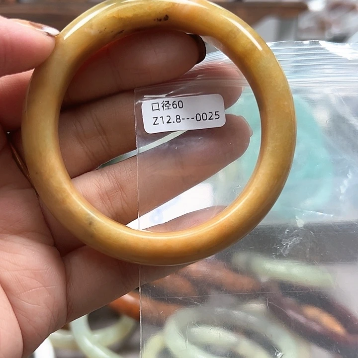 合金蛇纹石玉手镯