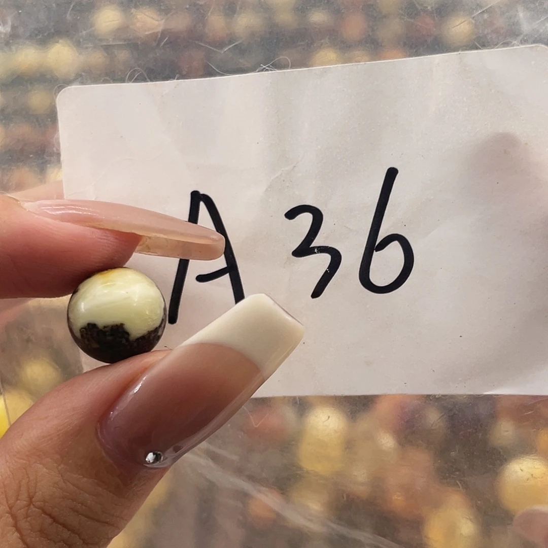 琥珀未镶嵌裸石11.2福利