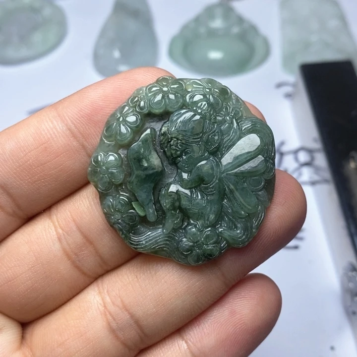 颈饰未镶嵌翡翠翡翠