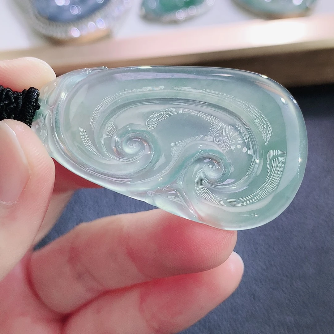 翡翠未镶嵌挂件翡翠