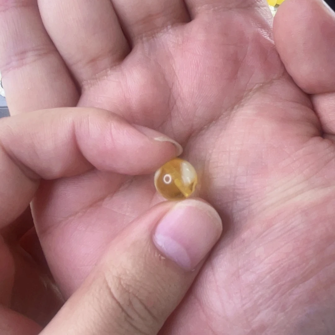 v***v琥珀未镶嵌珠宝奇石