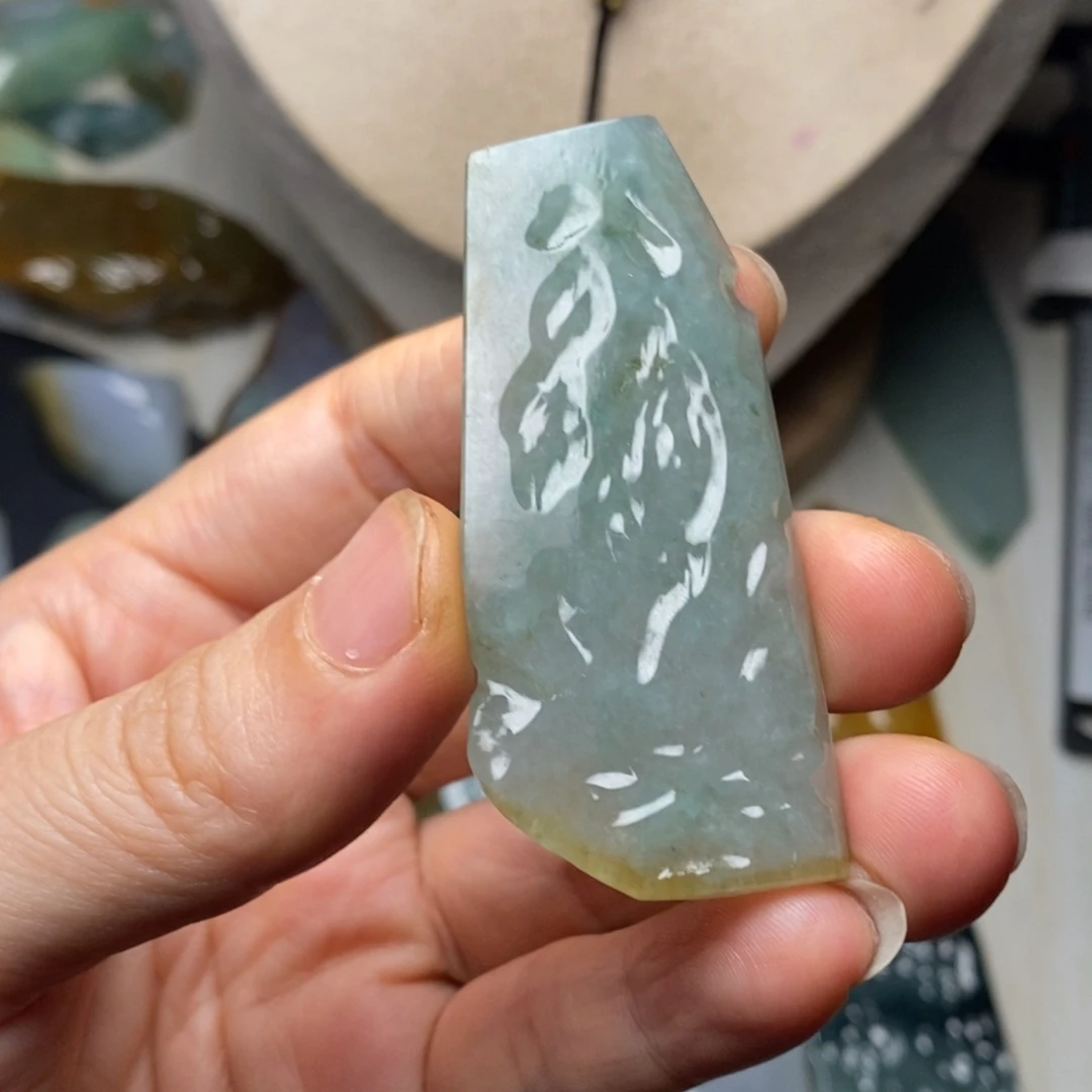 翡翠未镶嵌颈饰天然