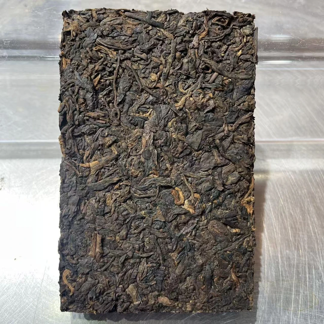 1996年 冰岛五寨  普洱茶  熟茶砖  200g