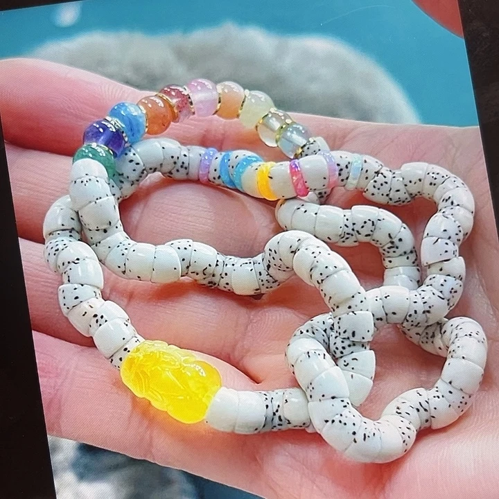 不***.吊坠柏香籽/百香籽加隔片