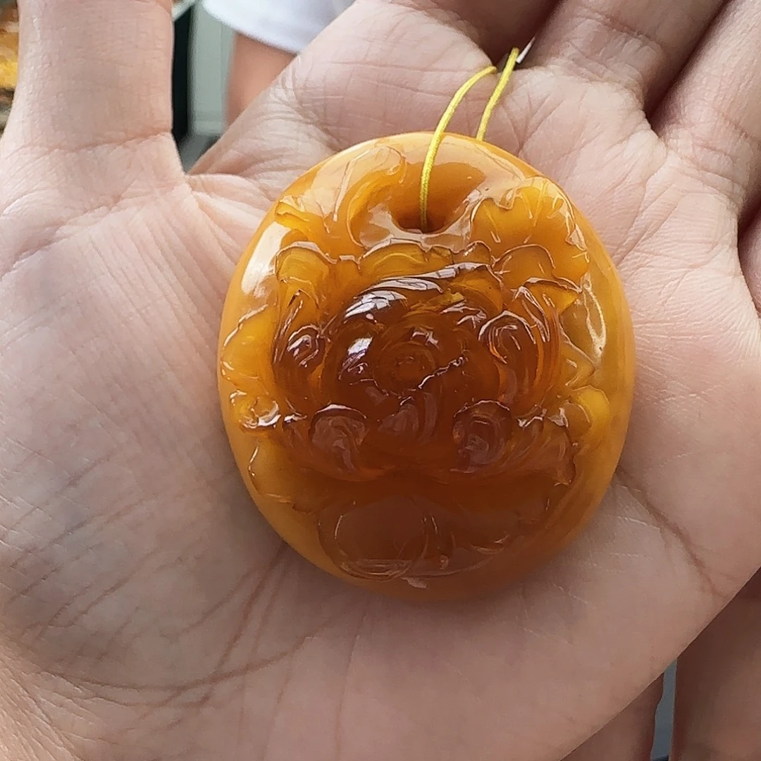 琥珀颈饰未镶嵌吊坠