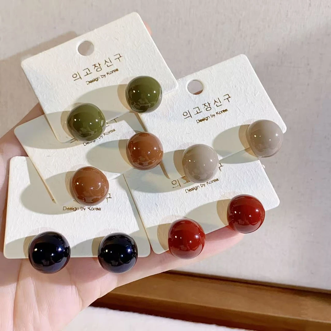 铜合金耳饰 法式复古圆形滴油豆豆耳钉女简约多巴胺C字耳环耳饰