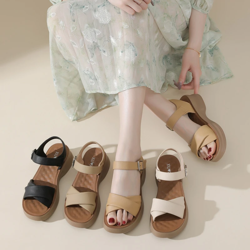 2025新款时装凉鞋真皮厚底轻便女鞋舒适沙滩凉鞋夏季外穿妈妈鞋女