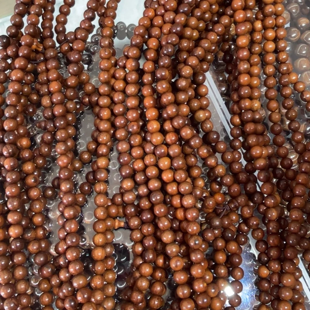 只买单纯的吊坠，没带链子，属的性质。0.8