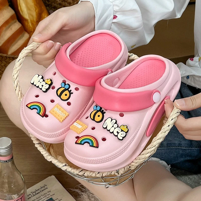 春夏新品卡通撞色儿童男孩女孩洞洞鞋+DIY彩虹小蜜蜂鞋花