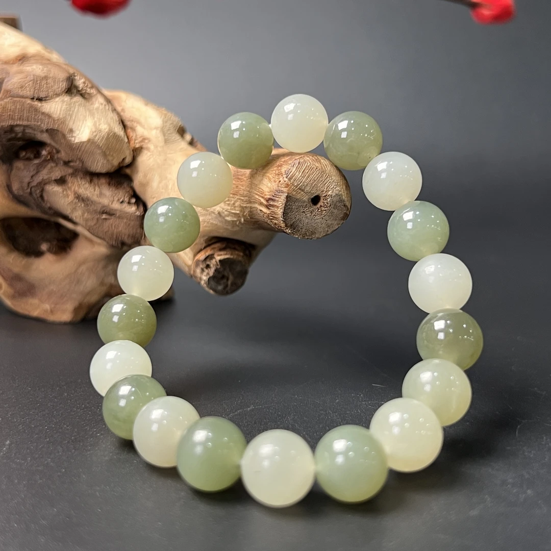 0802GC114和田玉手串