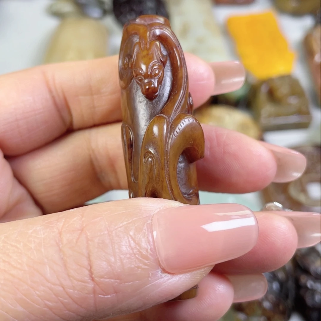 和田玉颈饰未镶嵌意**主