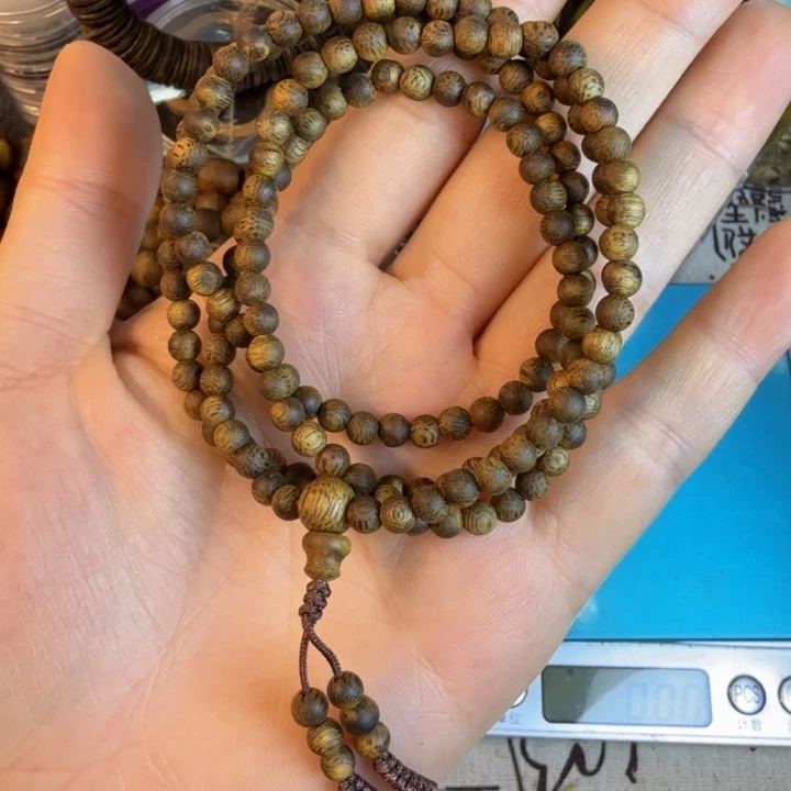 沉香沉香碎屑莺歌绿奇楠04圆珠多圈5.9克