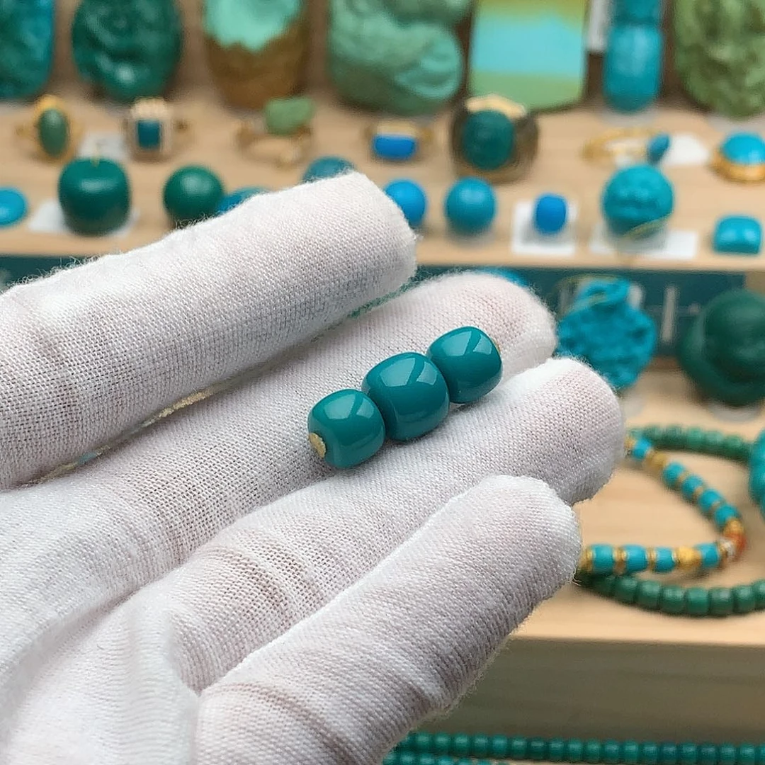 绿松石未镶嵌珠宝奇石