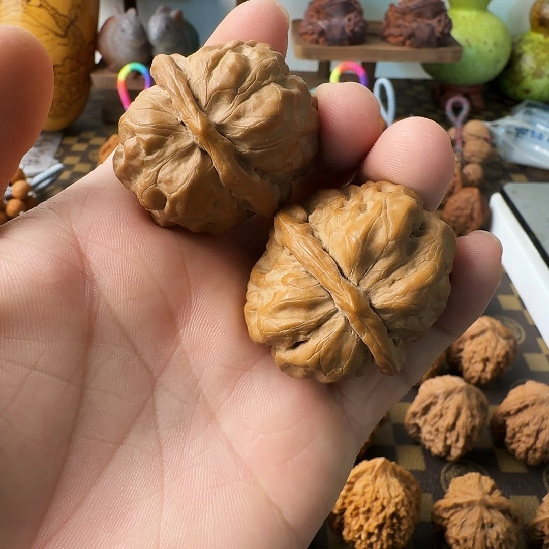 文玩核桃把件蛤蟆头