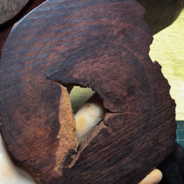 【闪购商品】檀香紫檀（小叶紫檀）拈**提