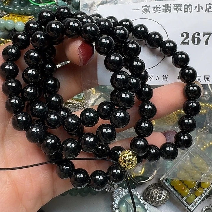 翡翠颈饰未镶嵌翡翠吊坠