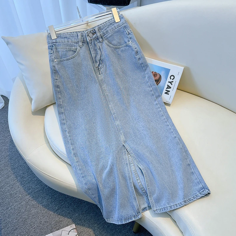 浅蓝色牛仔半身裙女夏季2025年新款a字裙高腰显瘦小个子开叉裙子