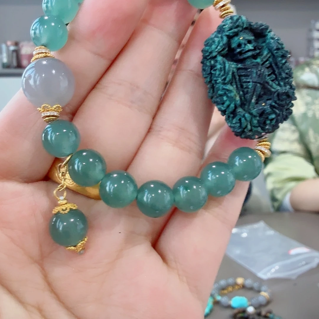 晴****绿松石18K金镶嵌珠宝奇石