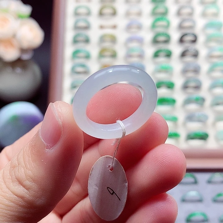 翡翠未镶嵌戒指19号