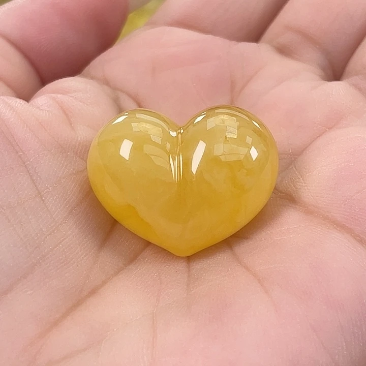 琥珀未镶嵌珠宝奇石琥珀h26
