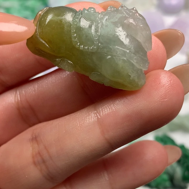 定制翡翠未镶嵌翡翠