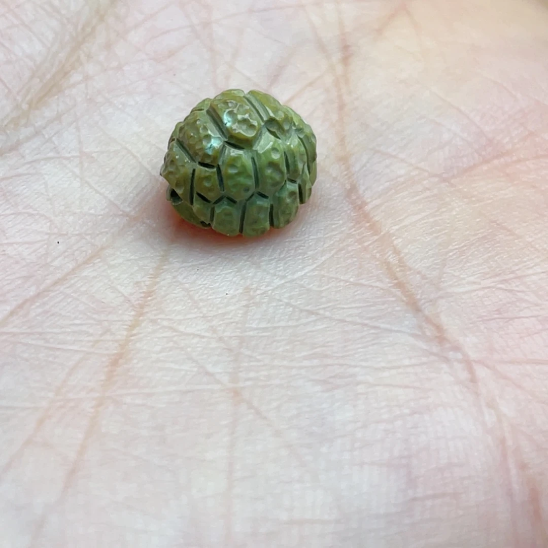 未镶嵌南红玛瑙珠宝奇石