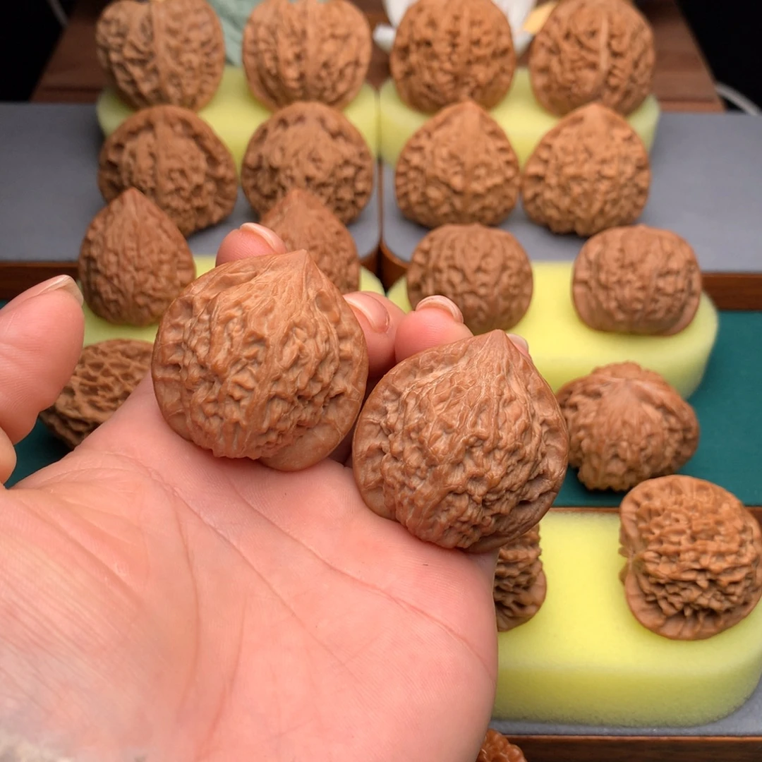 摩***生文玩核桃吊坠七步沟