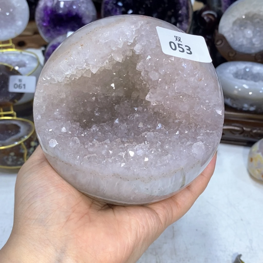 E***g未镶嵌水晶大型摆件（非配饰）