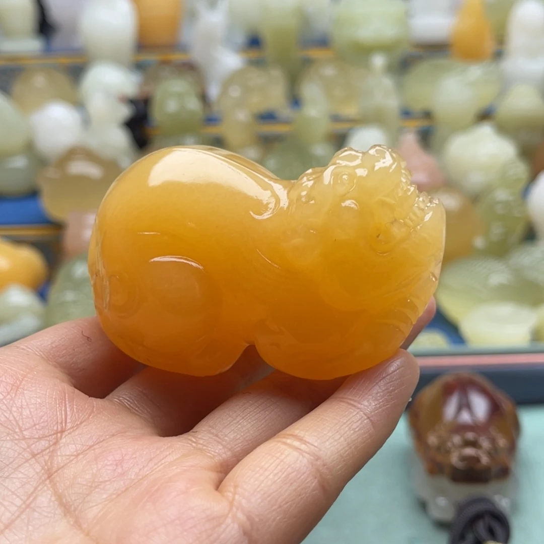 柠***急天然雕刻桌面小摆件