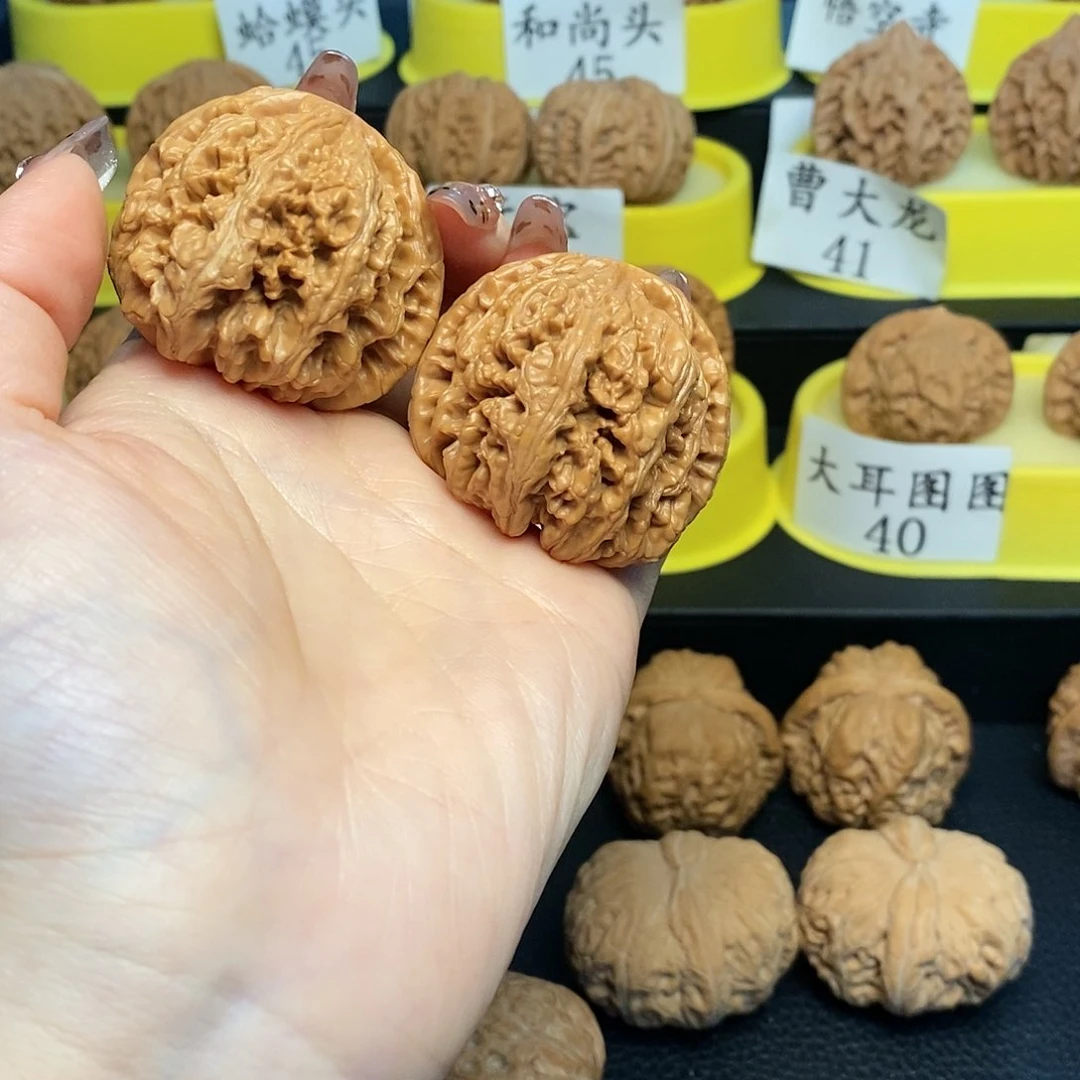 文玩核桃把件粗筋