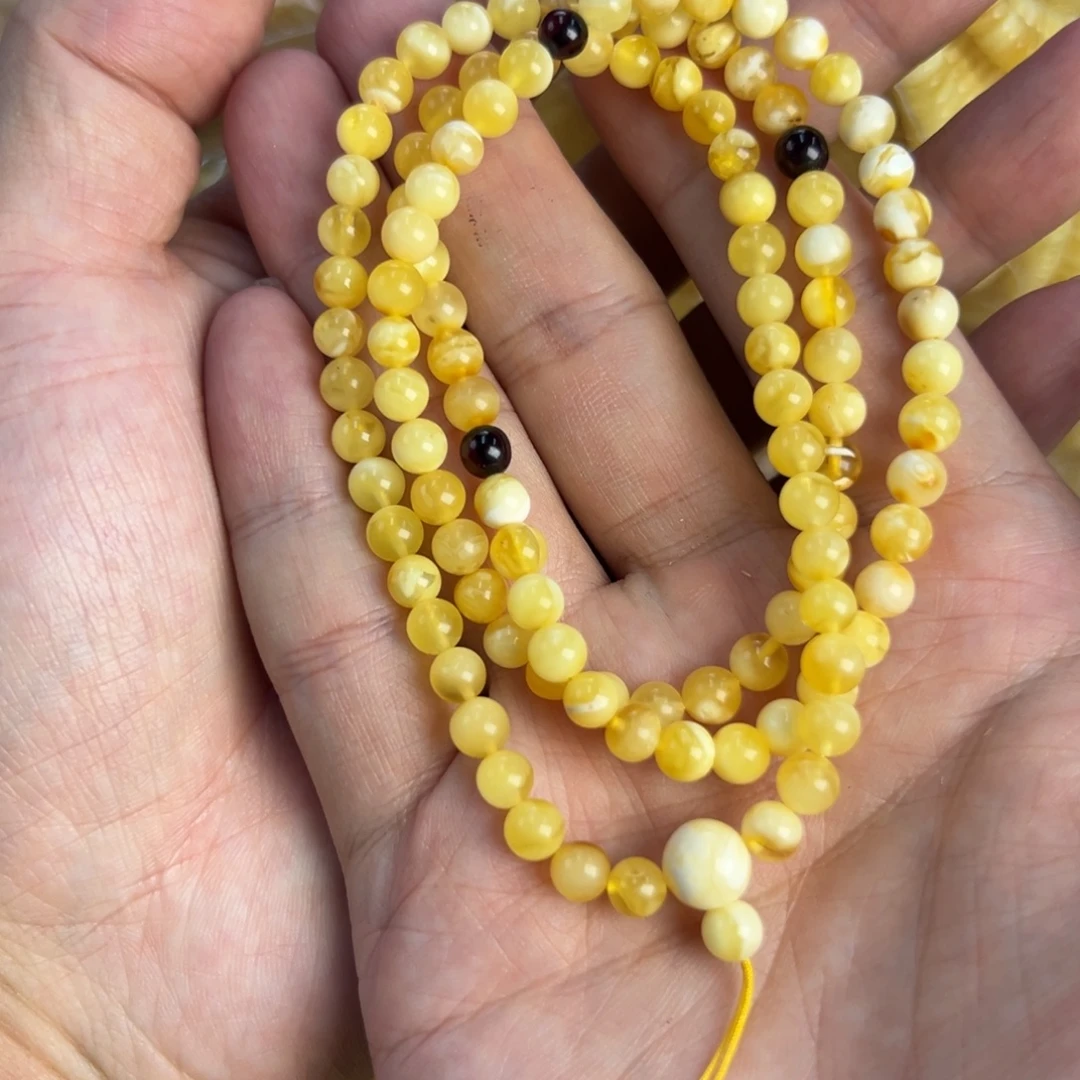 晴***琥珀未镶嵌裸石项链021