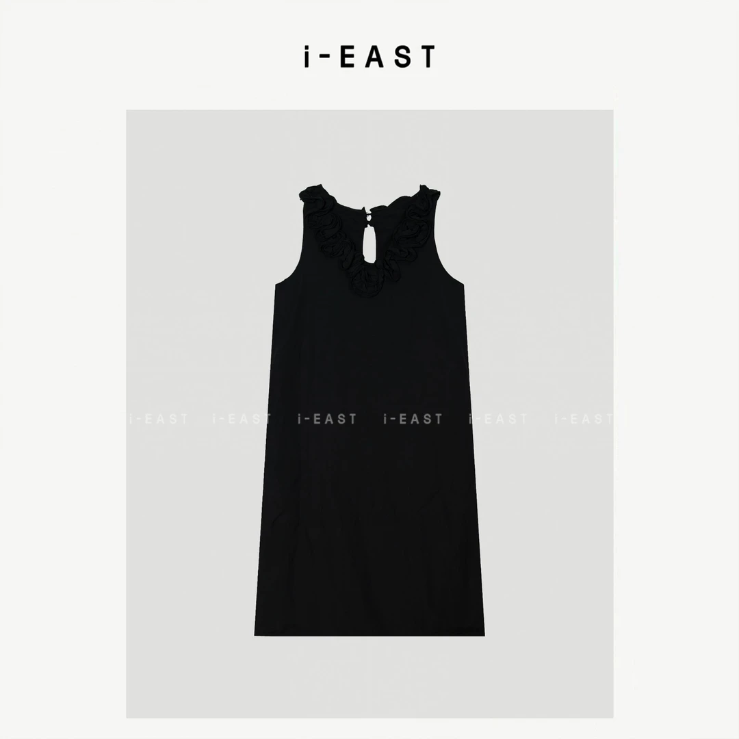 i-EAST 瑰丽情书~甜美风花朵V领无袖连衣裙-5X Q14024