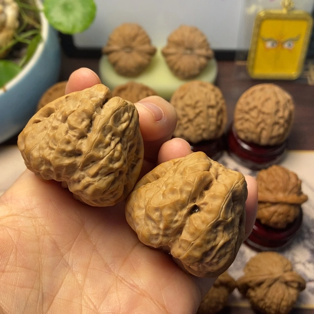 文玩核桃把件蛤蟆头40