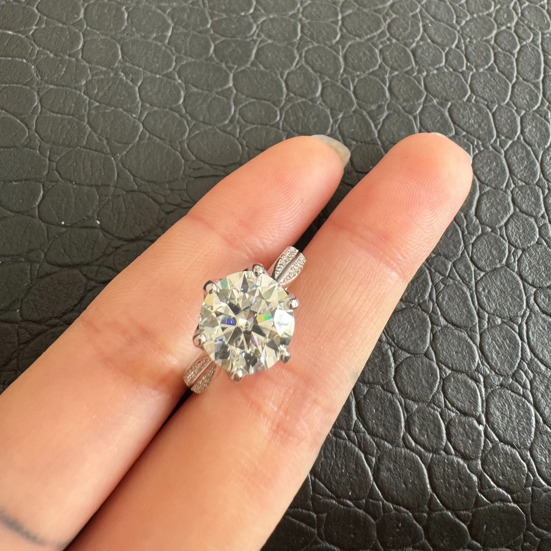 MM-矿区高订气质满镶女神戒指590