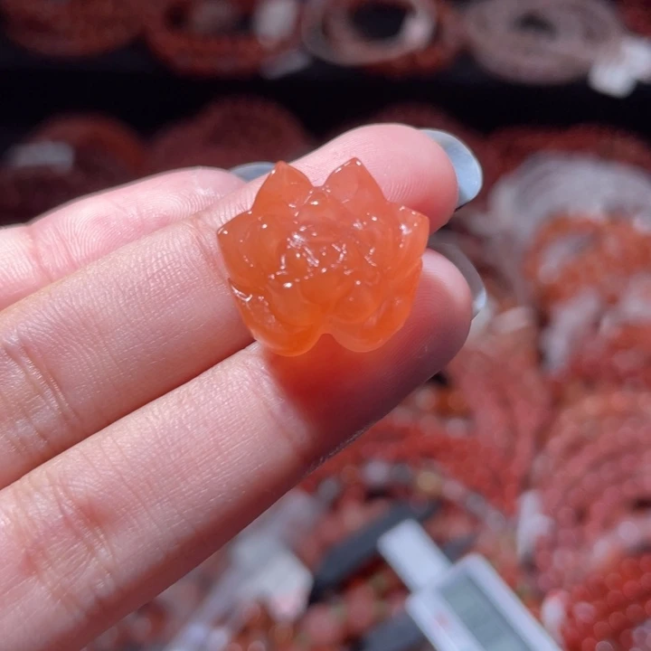 南红玛瑙未镶嵌莲花1172打孔备注