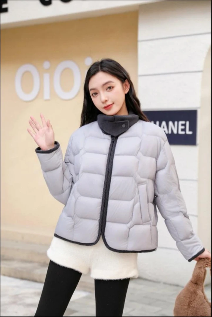 欧若风简约宽松廓形翻领轻薄款鹅绒服/83015