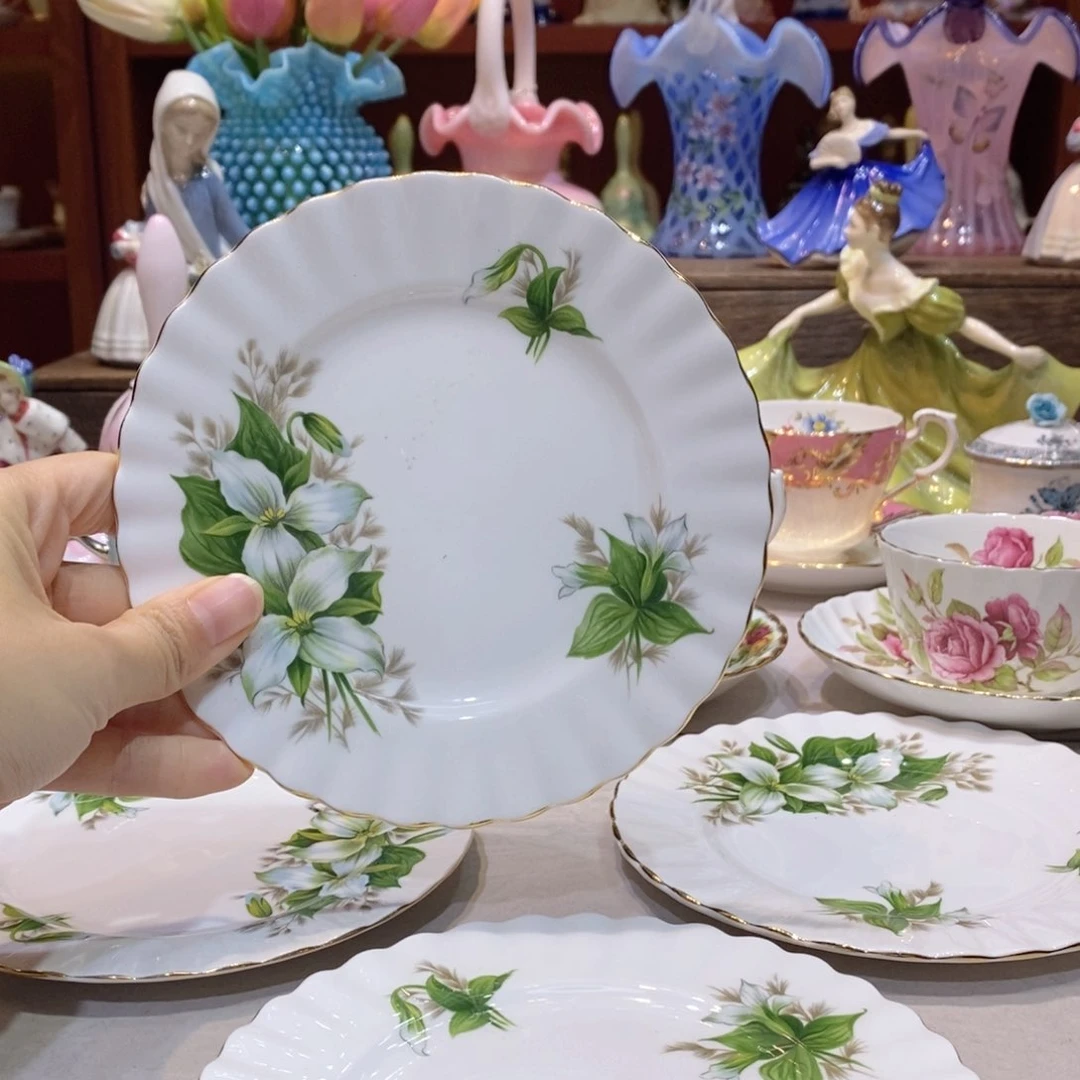 瓷片4个延陵草盘子啊啊啊