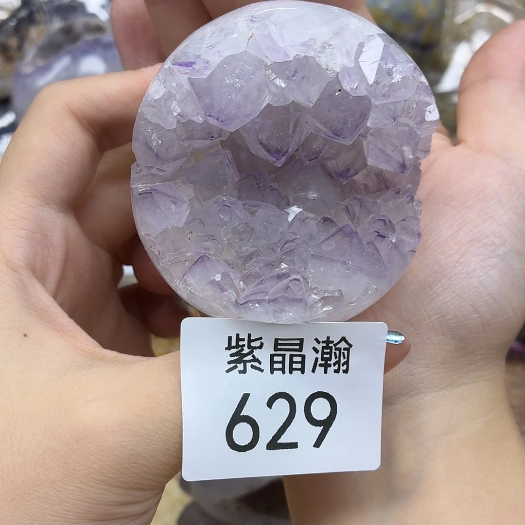 未镶嵌水晶大型摆件（非配饰）