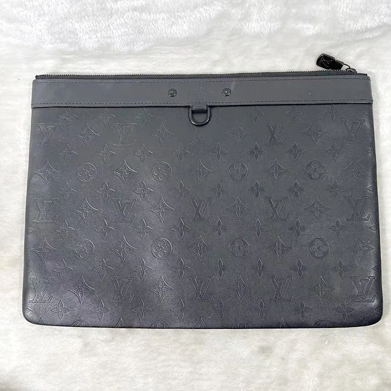 95新 LouisVuitton/路易威登 老花手拿芯片款G24019964底长36*26